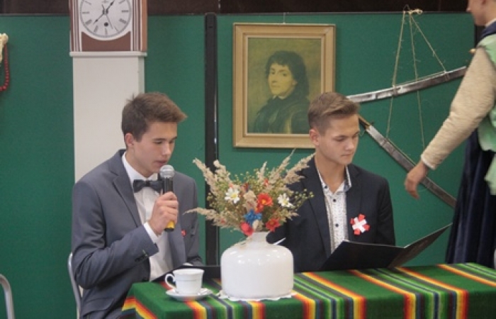 Szkolne czytanie Pana Tadeusza05