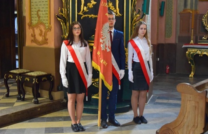 Zakonczenie roku szkolnego klas3202