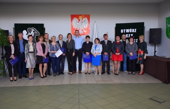 Zakonczenie roku szkolnego klas3215